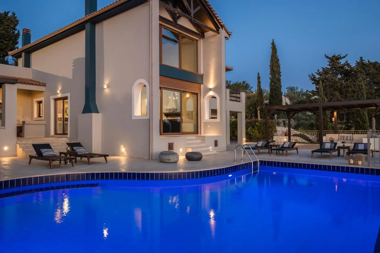 Luxury Villa Karmaniolos Fiskardo Kefalonia